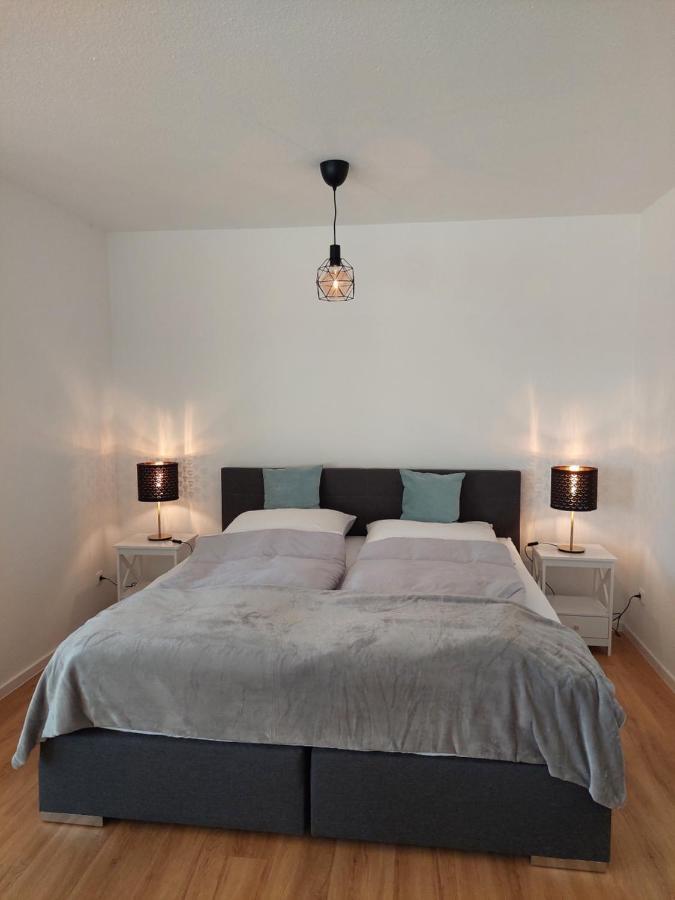 Moderne Wohnung Mit Vollausstattung In Ruhiger Lage, W-Lan Grossrohrsdorf Exteriér fotografie